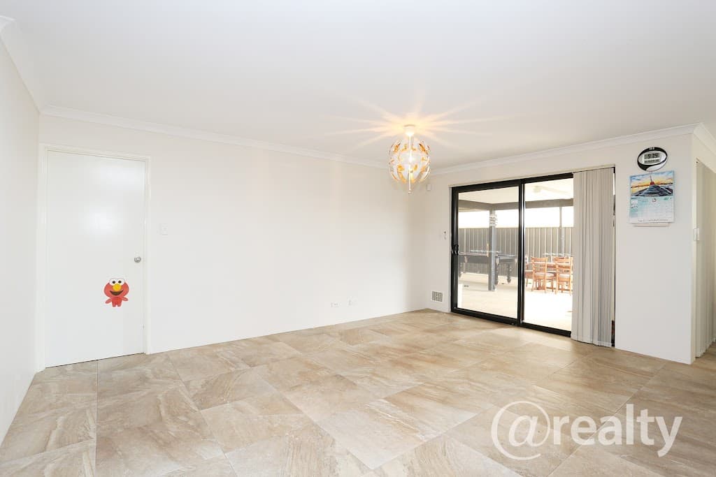 2 Scarvaci Rise, Landsdale, WA, 6065, Landsdale - Thumbnail 6