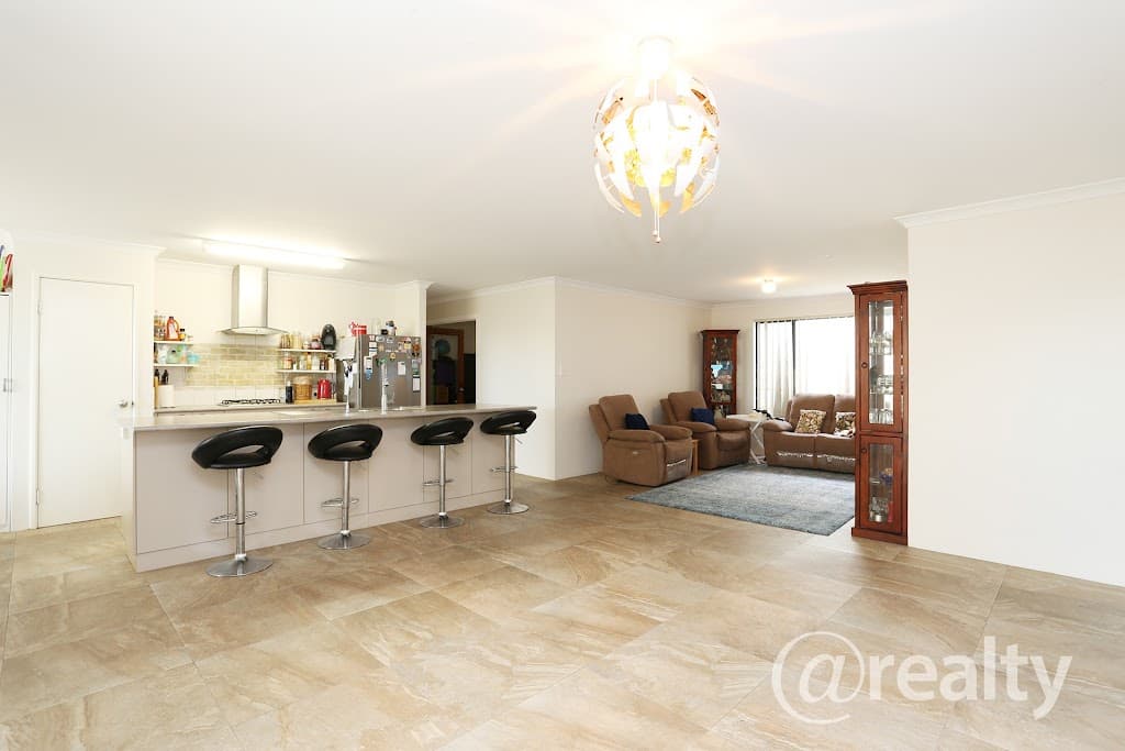2 Scarvaci Rise, Landsdale, WA, 6065, Landsdale - Thumbnail 7