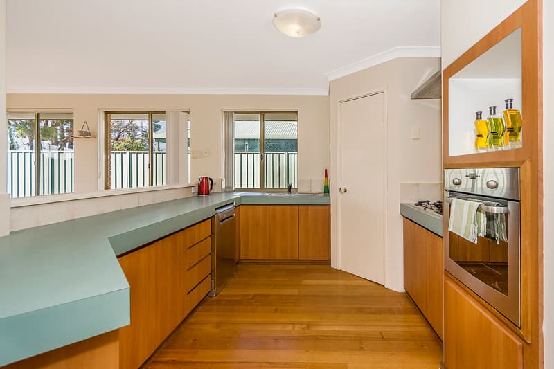 21 Nightingale Way, Warnbro, WA, 6169, Warnbro - Thumbnail 4