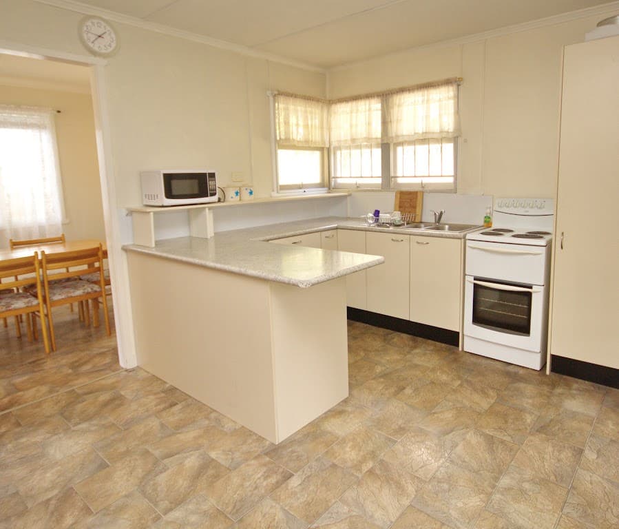 38 Glading Street, Manly West, QLD, 4179, Manly West - Thumbnail 5