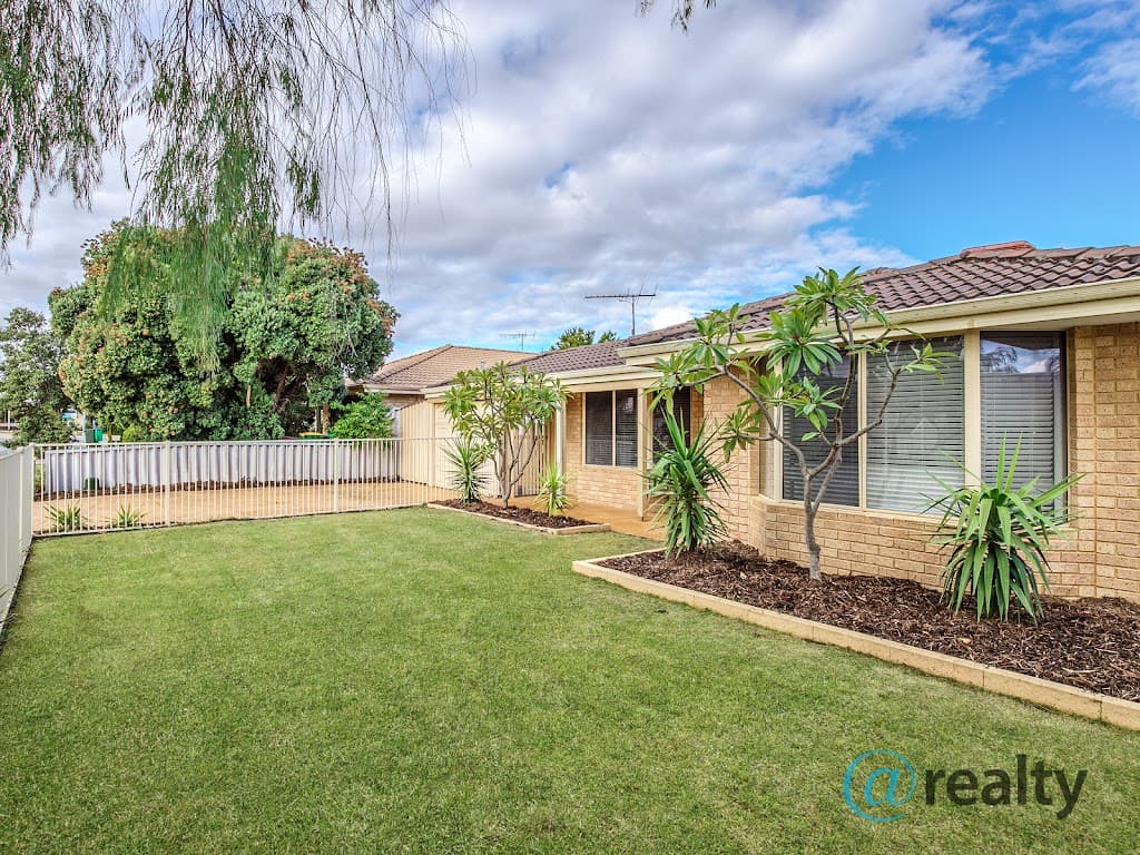 4 Paluma Court, Warnbro, WA, 6169, Warnbro - Thumbnail 3