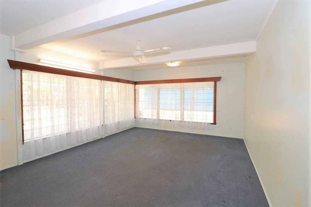 4 Ellimatta Avenue, Cranbrook, QLD, 4814, Cranbrook - Thumbnail 2