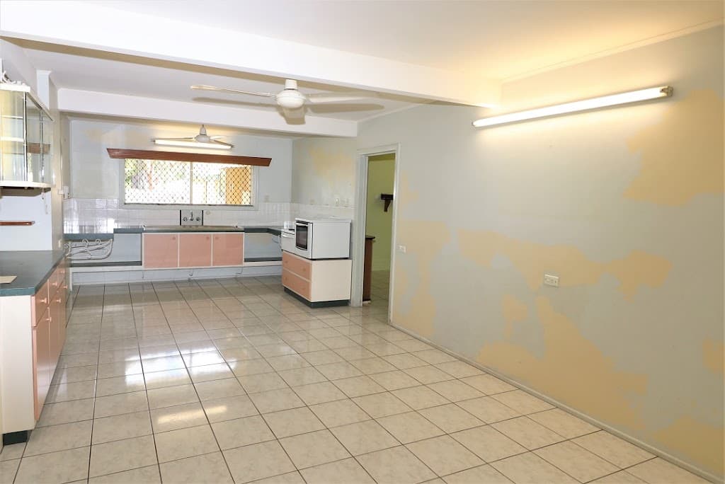 4 Ellimatta Avenue, Cranbrook, QLD, 4814, Cranbrook - Thumbnail 4