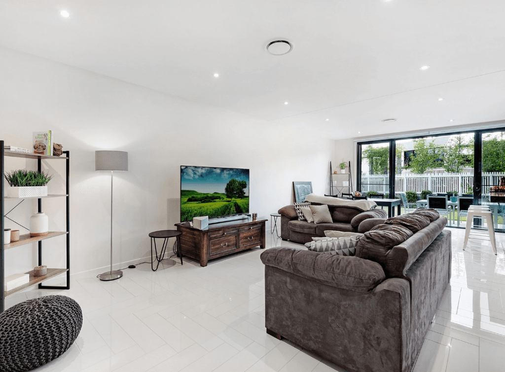 28 Theatre Drive, Benowa, QLD, 4217, Benowa - Image 1