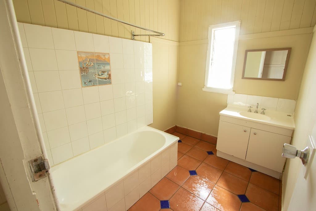 18 Factory Road, Toogoolawah, QLD, 4313, Toogoolawah - Thumbnail 7