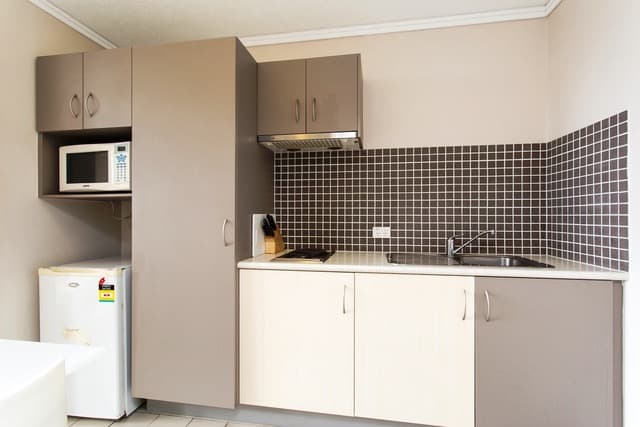 302/25 Lake Orr Drive, ROBINA, QLD, 4226, Robina - Thumbnail 4