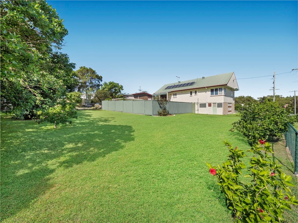 82 Eversleigh Road, Scarborough, QLD, 4020, Scarborough - Thumbnail 2