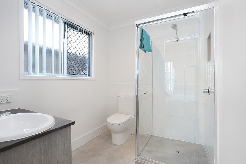 26 Grange Road, Silkstone, QLD, 4304, Silkstone - Thumbnail 3