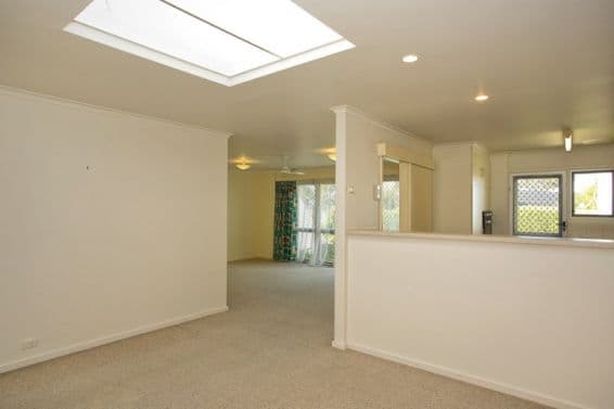 1/10 Spinnaker Drive, Sandstone Point, QLD, 4511, Sandstone Point - Thumbnail 6