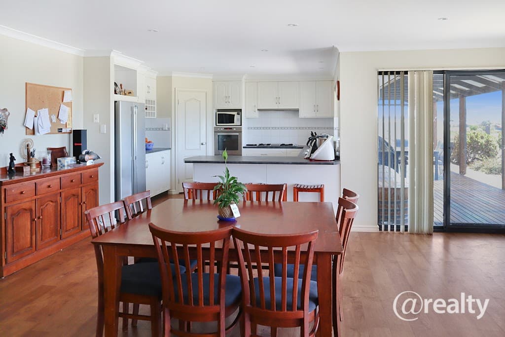 106 Randell Crescent, Warrenup, WA, 6330, Warrenup - Thumbnail 2