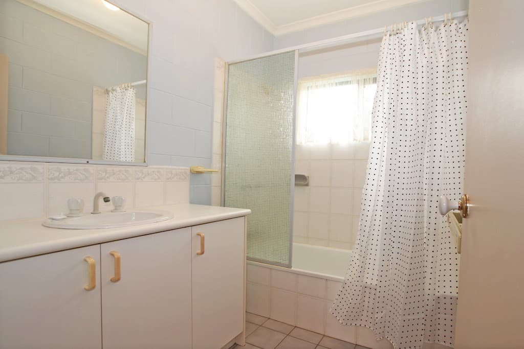 15 Greenford Close, Brinsmead, QLD, 4870, Brinsmead - Thumbnail 7