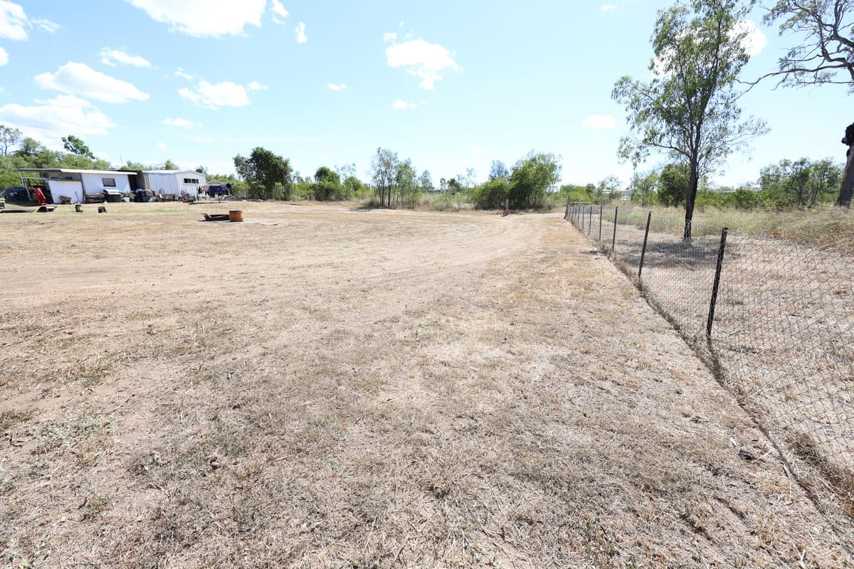 Lot 17 Somerset, Westwood, Westwood - Thumbnail 3