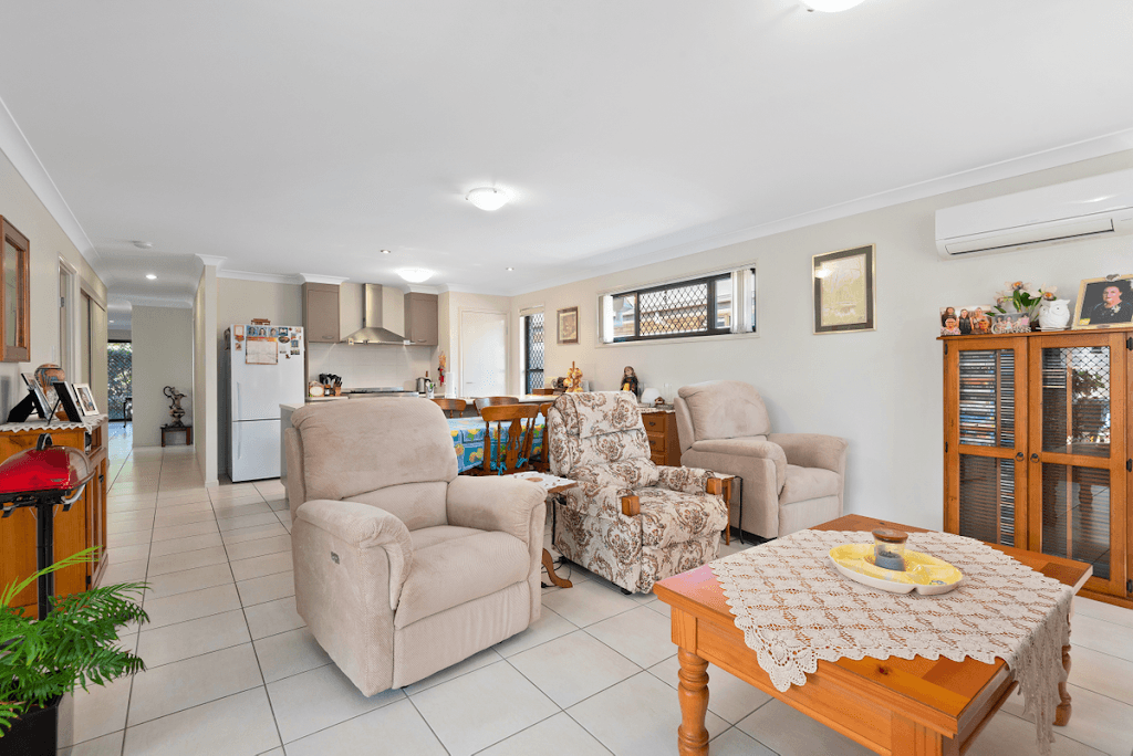 20 Bailey Street, Wakerley, QLD, 4154, Wakerley - Thumbnail 3