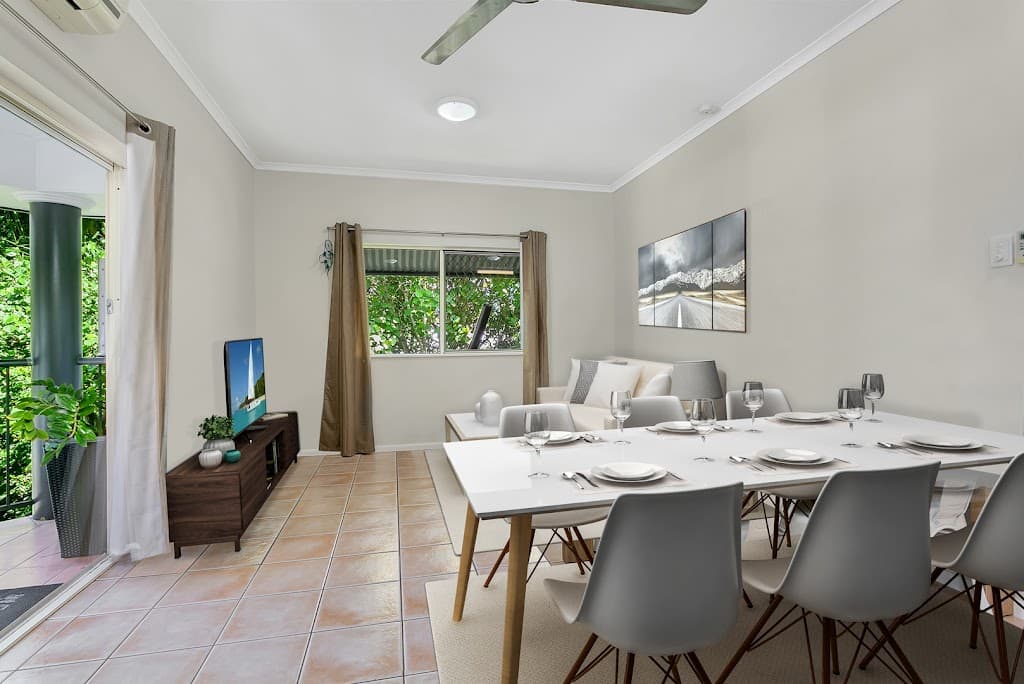 16/4-5 Hollett Close, MANUNDA, QLD, 4870, Manunda - Thumbnail 2