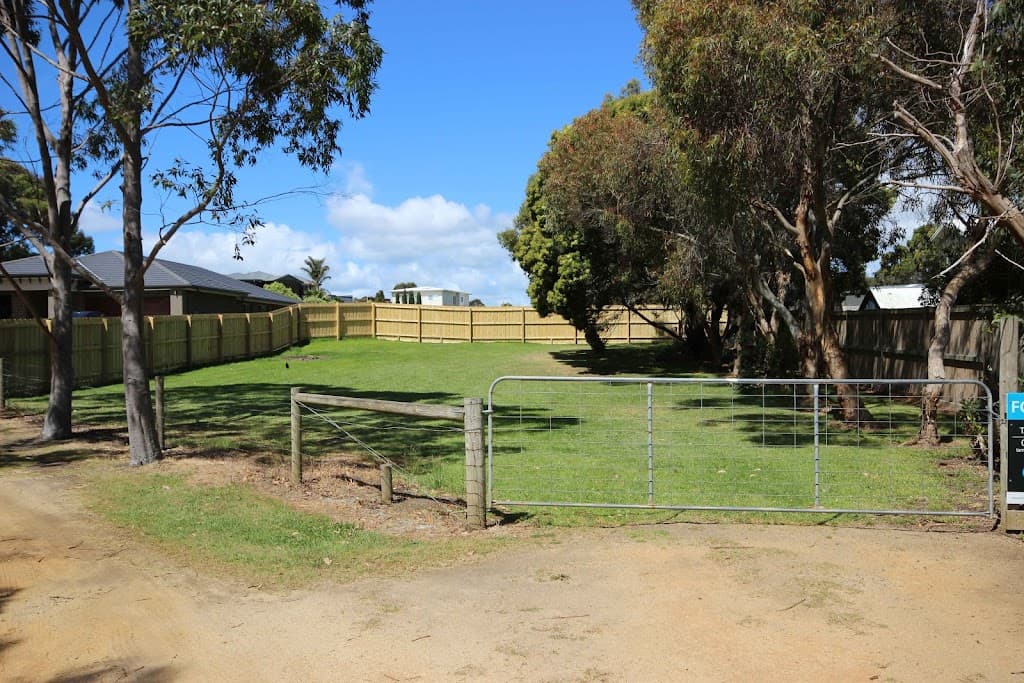 10 Coraness Lane, Corinella, VIC, 3984, Corinella - Thumbnail 2