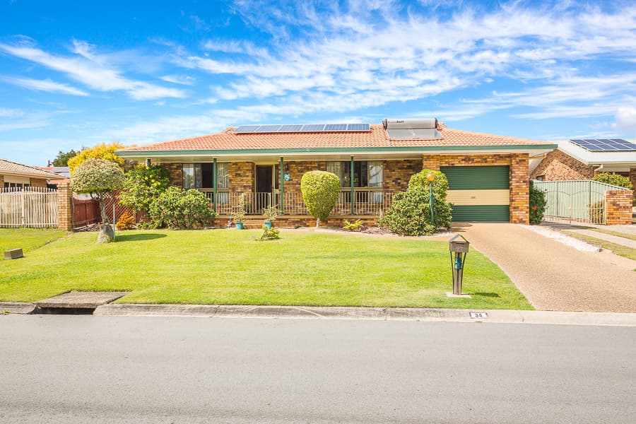 34 Dolphin Drive, Bongaree, QLD, 4507, Bongaree - Thumbnail 2