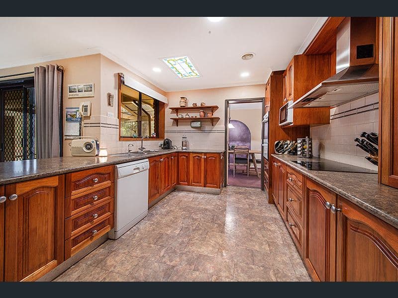10 Richborough Grove, Ferntree Gully, VIC, 3156, Ferntree Gully - Thumbnail 3