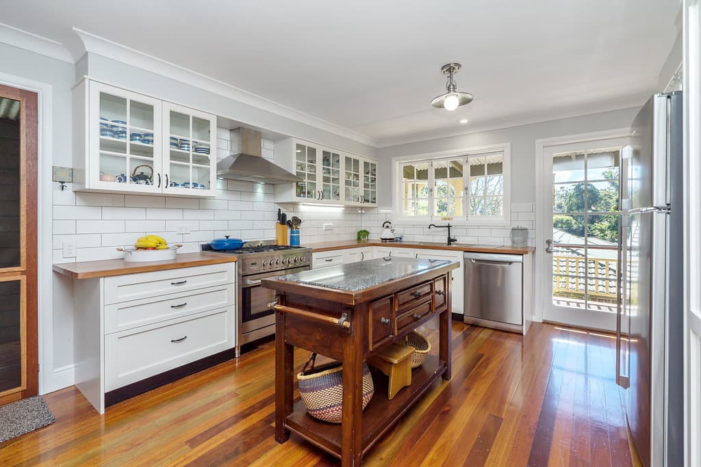 8 Huyber Lane, Tamborine Mountain, QLD, 4272, Tamborine Mountain - Thumbnail 2
