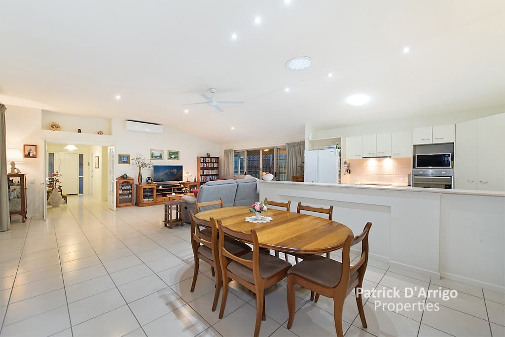 8 Boxwood Court, WARNER, QLD, 4500, Warner - Thumbnail 4
