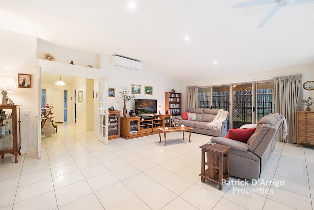 8 Boxwood Court, WARNER, QLD, 4500, Warner - Thumbnail 5