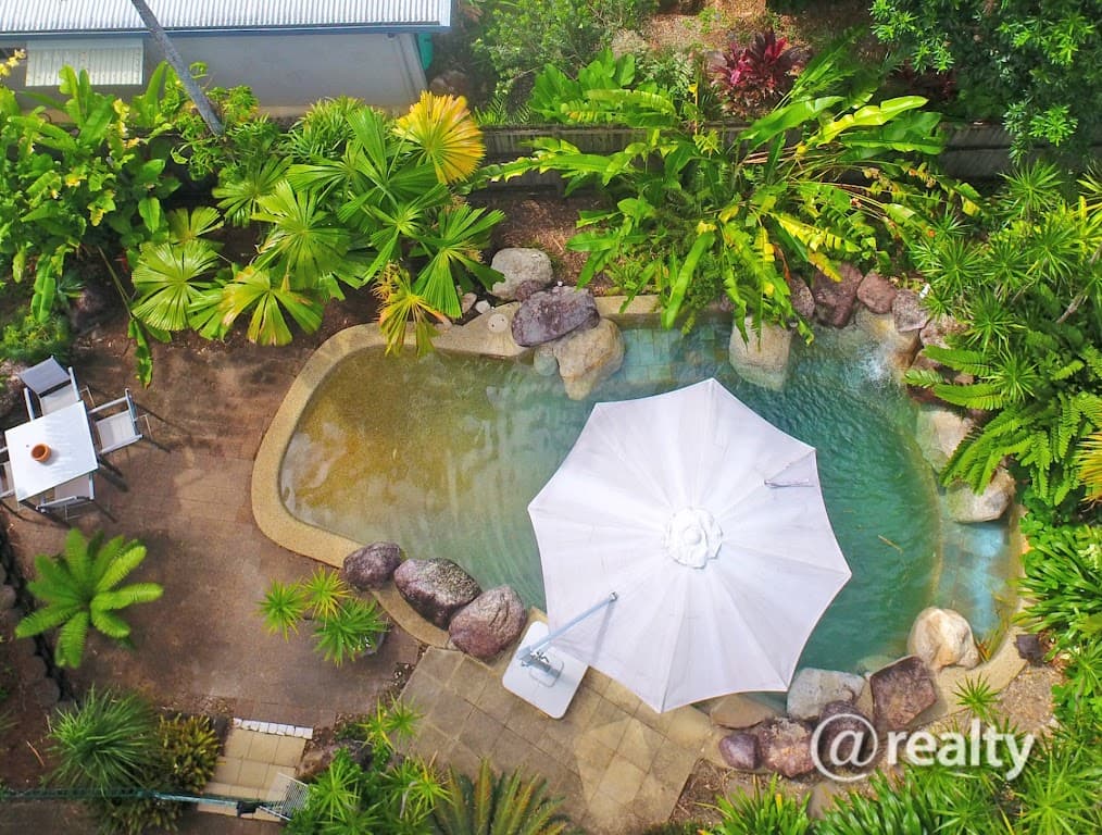 7 Boroko Close, Trinity Beach, QLD, 4879, Trinity Beach - Thumbnail 2