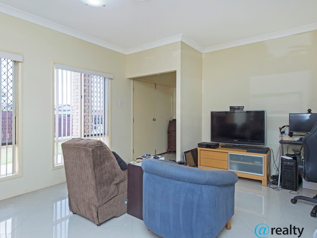 26 Melnik Drive, Loganlea, QLD, 4131, Loganlea - Thumbnail 5