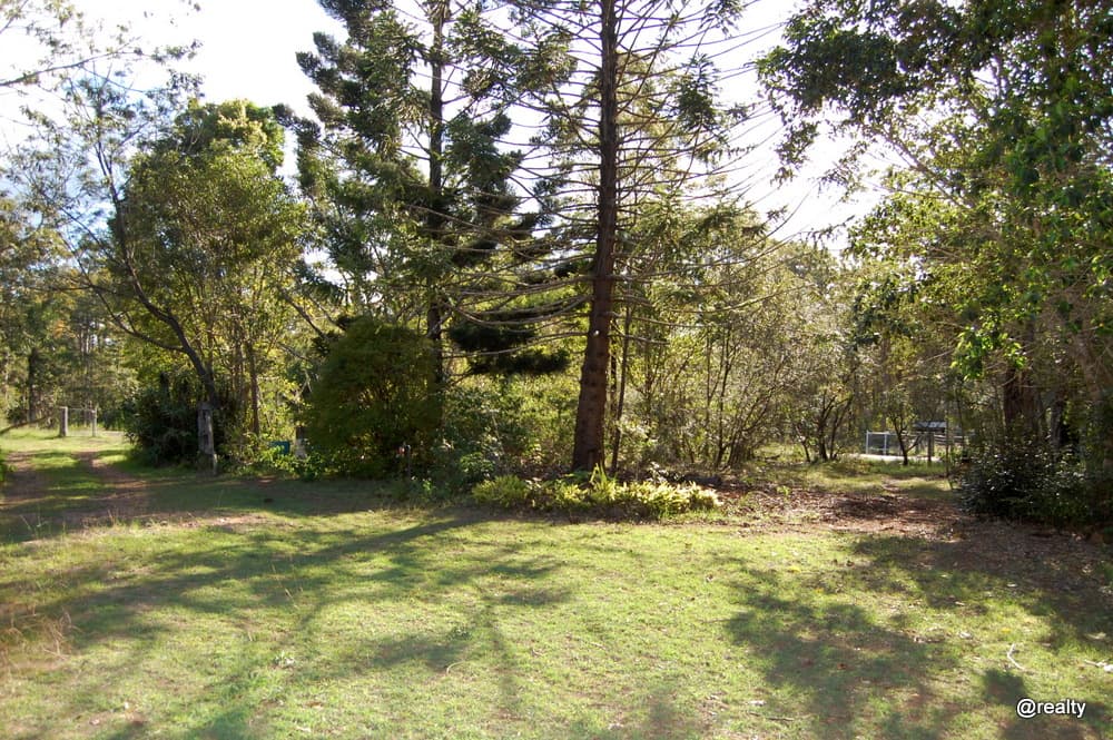 8 Lorna Court, Blackbutt, QLD, 4314, Blackbutt - Thumbnail 2