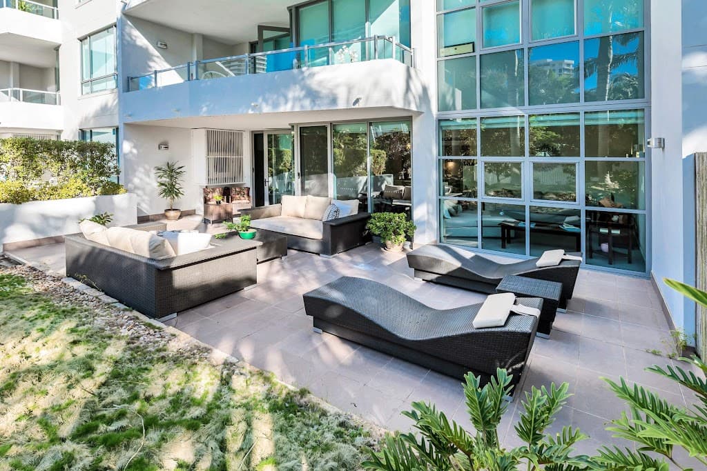 28 Bayview Street, RUNAWAY BAY, QLD, 4216, Runaway Bay - Thumbnail 2