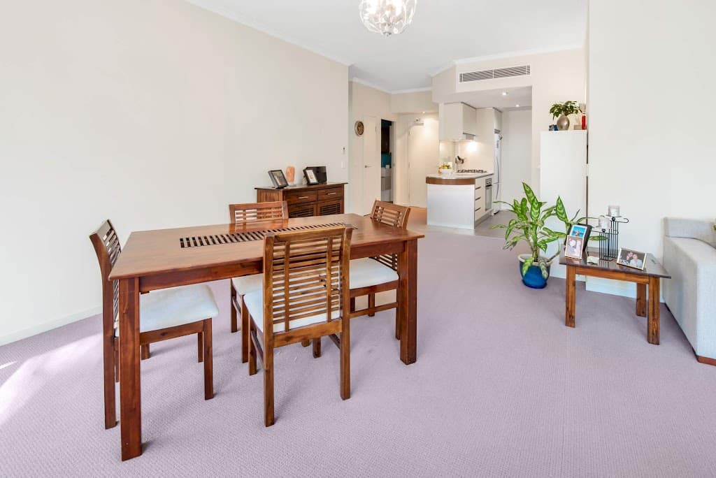 28 Bayview Street, RUNAWAY BAY, QLD, 4216, Runaway Bay - Thumbnail 6