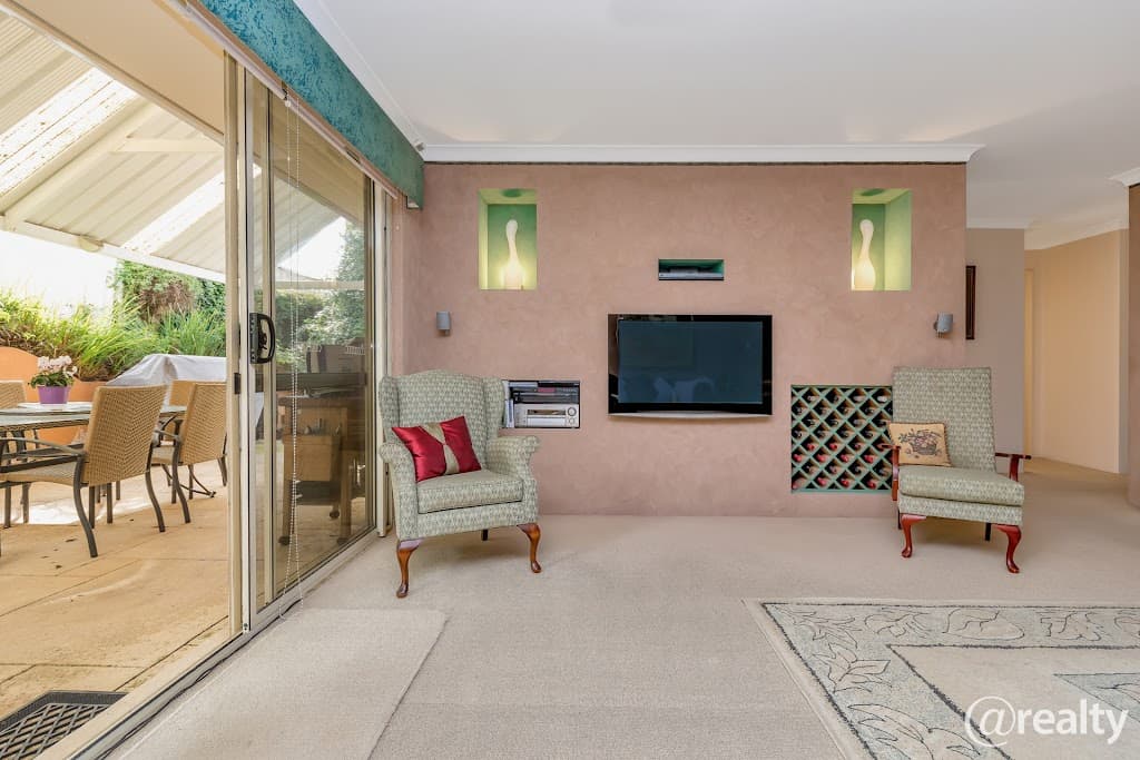 20 Silvertop Avenue, Halls Head, WA, 6210, Halls Head - Thumbnail 7