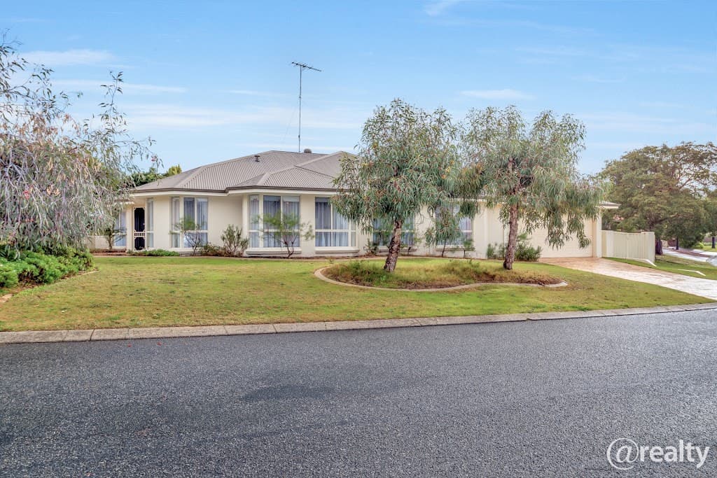 20 Silvertop Avenue, Halls Head, WA, 6210, Halls Head - Thumbnail 8