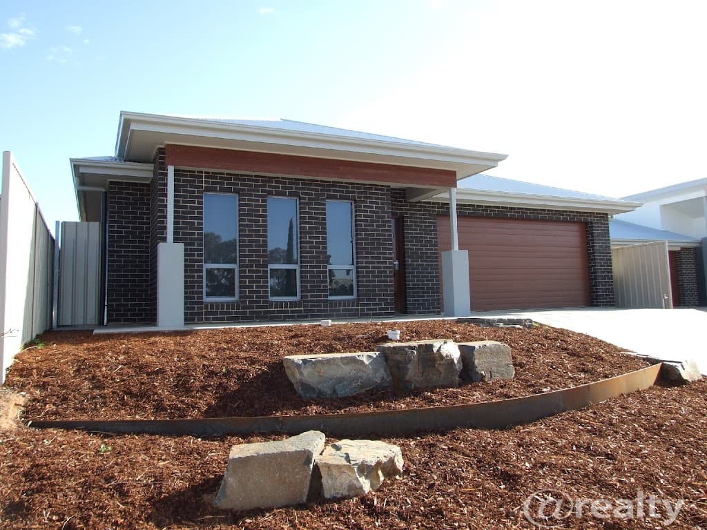 7 Antony St, Berri, SA, 5343, Berri - Thumbnail 2