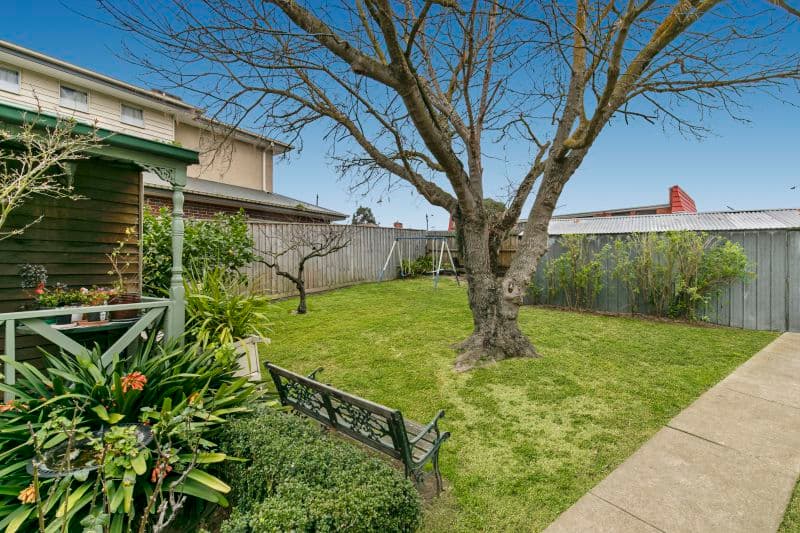 2 Hirst Street, Blackburn, VIC, 3130, Blackburn - Thumbnail 4