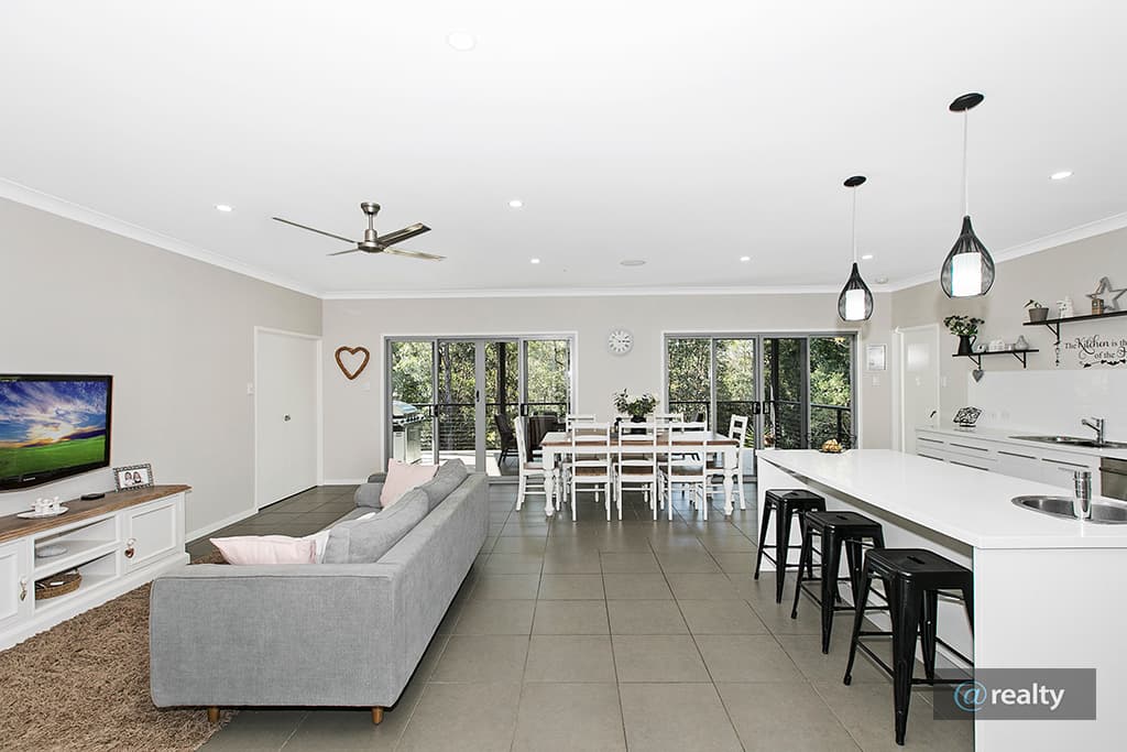12 Grandis Court, CASHMERE, QLD, 4500, Cashmere - Thumbnail 3