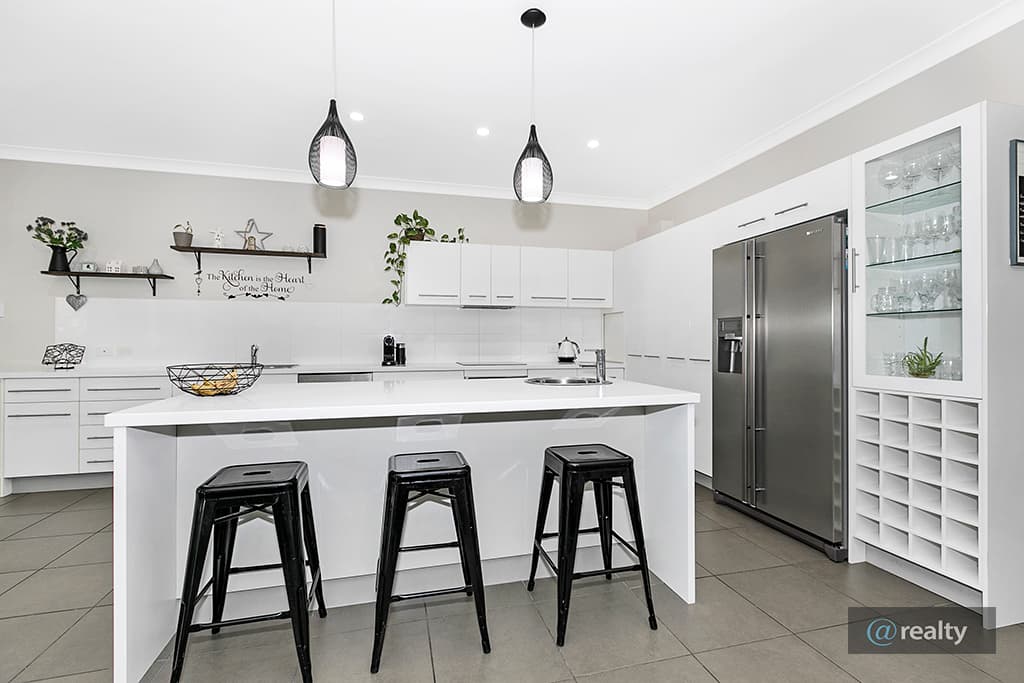 12 Grandis Court, CASHMERE, QLD, 4500, Cashmere - Thumbnail 4