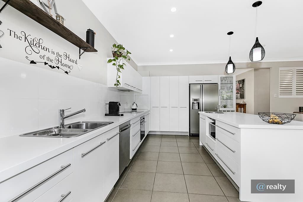 12 Grandis Court, CASHMERE, QLD, 4500, Cashmere - Thumbnail 5