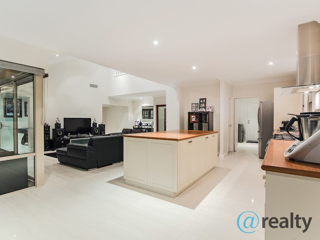 7 Margaret Road, Secret Harbour, WA, 6173, Secret Harbour - Thumbnail 5