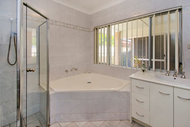 12 Knightsbridge Avenue, Valley View, SA, 5093, Valley View - Thumbnail 6