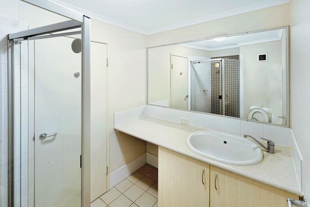 117/25 Lake Orr Drive, Robina, QLD, 4226, Robina - Thumbnail 8