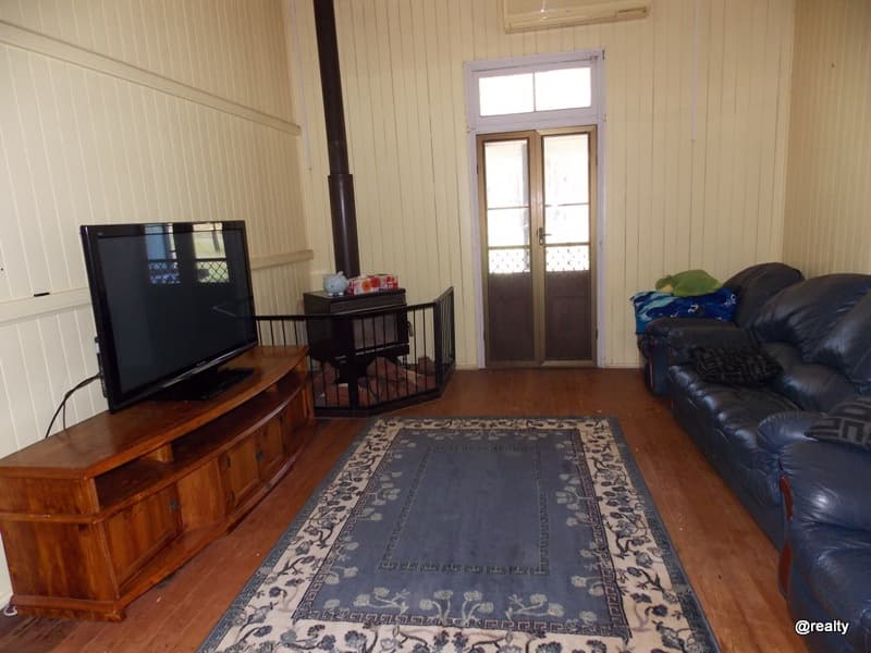 68 Langan Road, Nanango, QLD, 4615, Nanango - Thumbnail 2