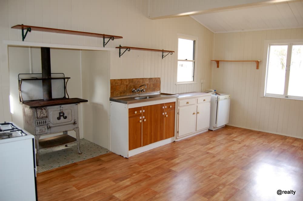 68 Langan Road, Nanango, QLD, 4615, Nanango - Thumbnail 5