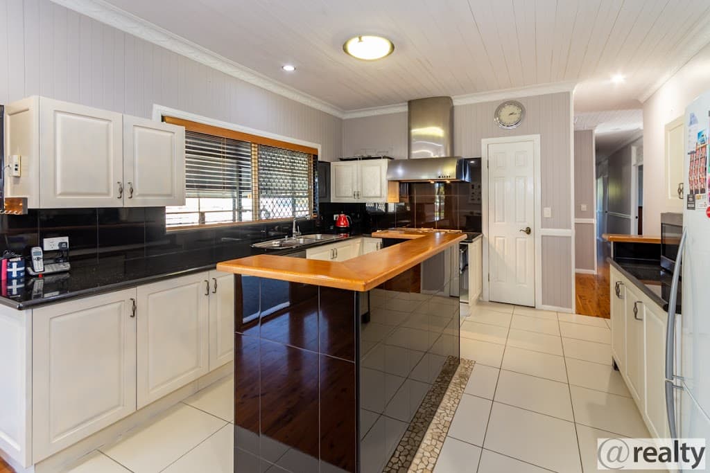 8-10 Bushland Place, Morayfield - Thumbnail 6