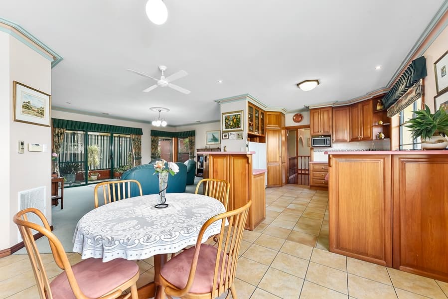 8 WESTLANDS COURT, Mount Gambier, SA, 5290, Mount Gambier - Thumbnail 4