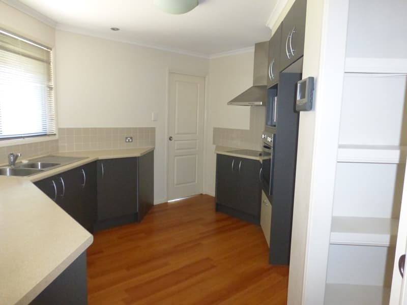 37 McPhail Street, Southside, QLD, 4570, Southside - Thumbnail 4