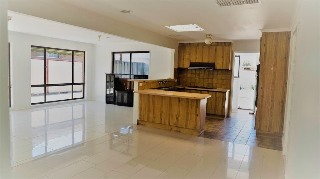 4 Kinterbury Drive, Kings Park, VIC, 3021, Kings Park - Thumbnail 3