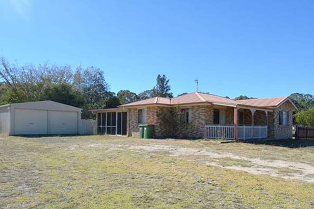6 Devoncourt Road, Crows Nest - Image 1