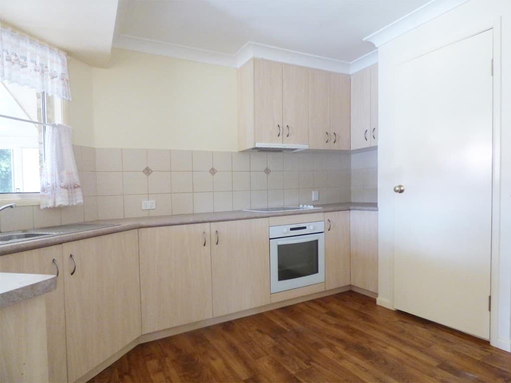 6 Devoncourt Road, Crows Nest - Thumbnail 3