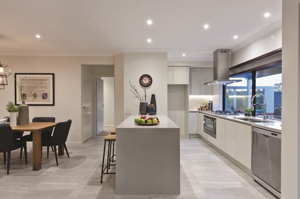 6 Callow Avenue, Clyde North, VIC, 3978, Clyde North - Thumbnail 2