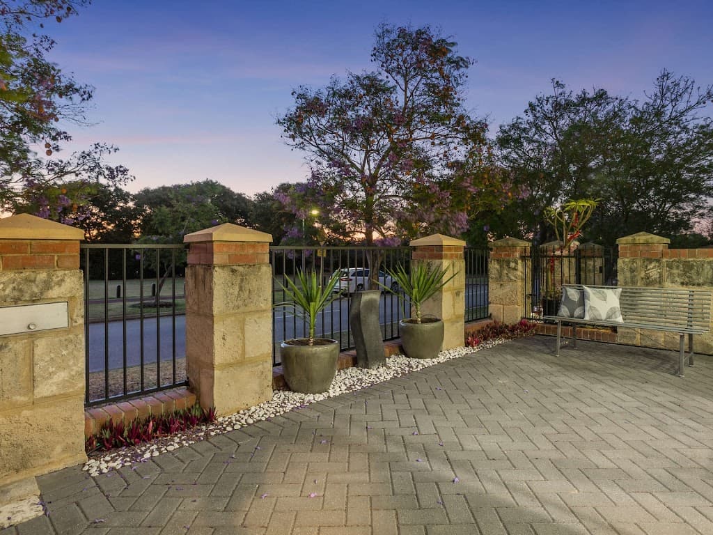 65 Waterway Crescent, Ascot, WA, 6104, Ascot - Thumbnail 3