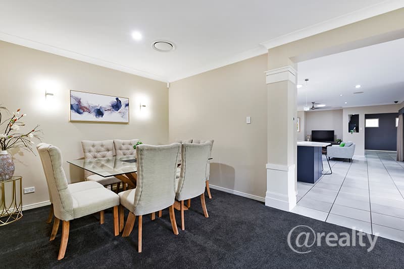 15 Rutherglen Crescent, Calamvale, QLD, 4116, Calamvale - Thumbnail 4